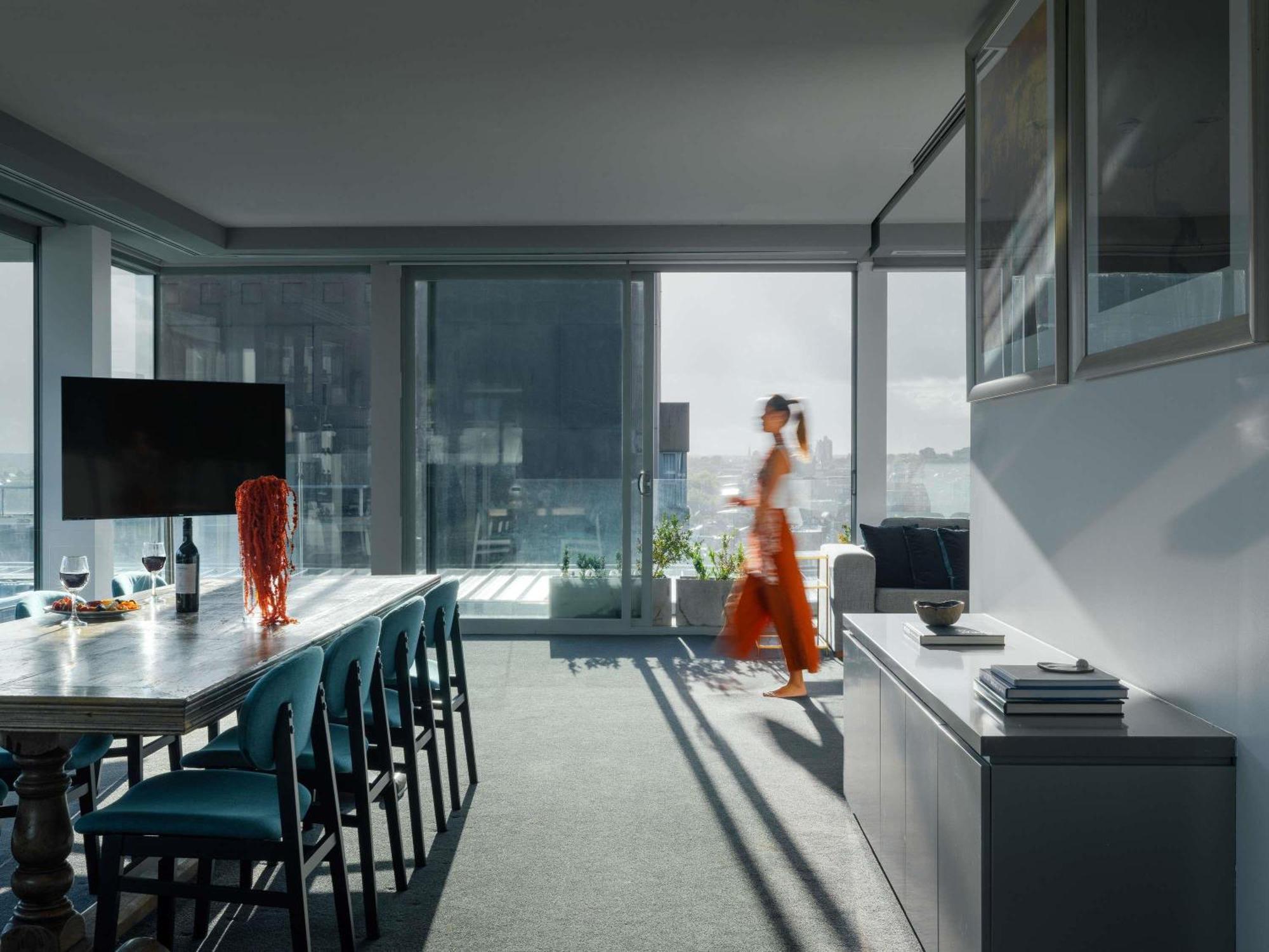 The Olsen Melbourne Art Series Экстерьер фото